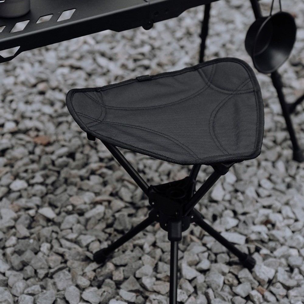 Three Legged Folding Rotating  - Outdoor Furniture Used ulasan dan harga